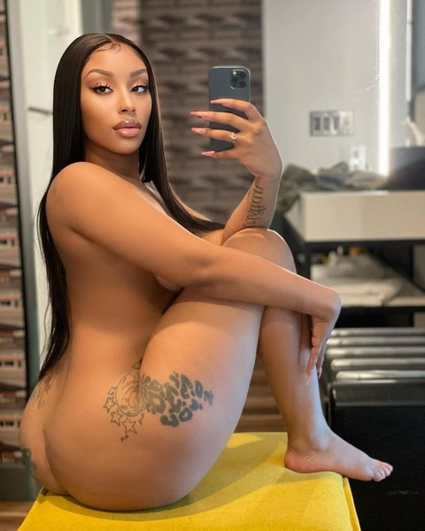 allaboutkeishab onlyfans leaked picture 1