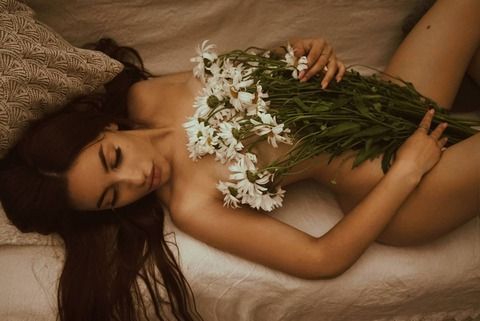 anyalove2 onlyfans leaked picture 1