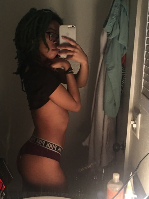 celestialanimebaby onlyfans leaked picture 2