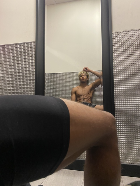 d-humble onlyfans leaked picture 1