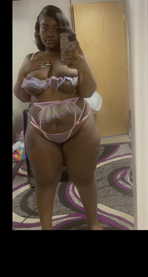 freakykeke onlyfans leaked picture 1