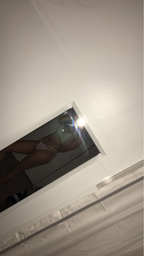 honeybear6969 onlyfans leaked picture 2