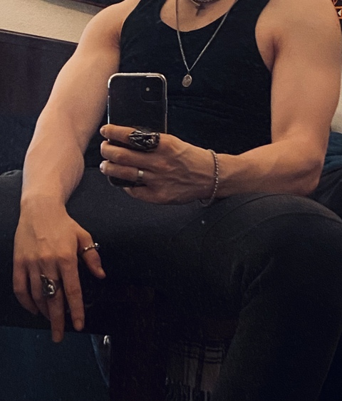 italianstallionx onlyfans leaked picture 1