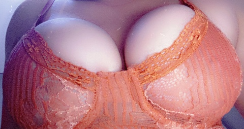 kokonutkoko onlyfans leaked picture 1