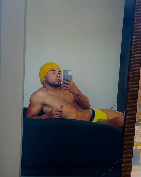 leongssxx onlyfans leaked picture 1