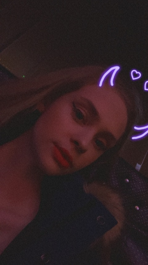 lillsteases onlyfans leaked picture 1