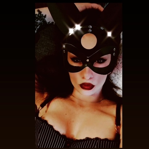 linnavip onlyfans leaked picture 1