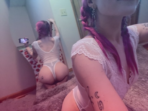 luvbunii onlyfans leaked picture 1