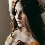 petiteplayroom onlyfans leaked picture 1