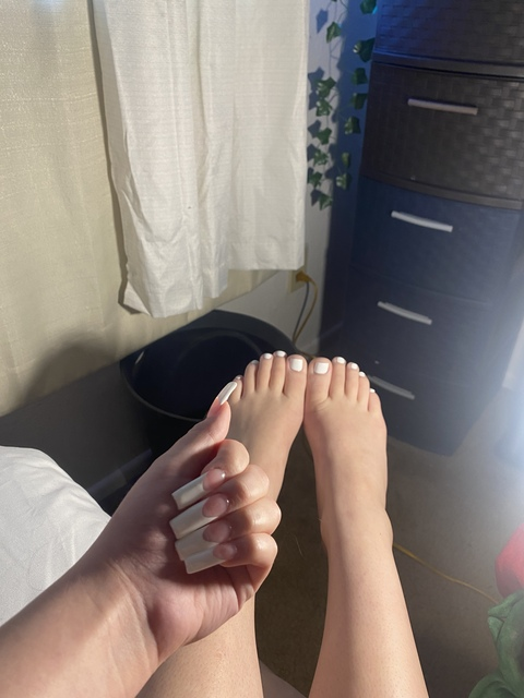 prettyslxtt onlyfans leaked picture 1