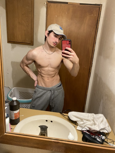 riskydecisions onlyfans leaked picture 1