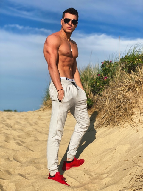 shredsvip onlyfans leaked picture 1