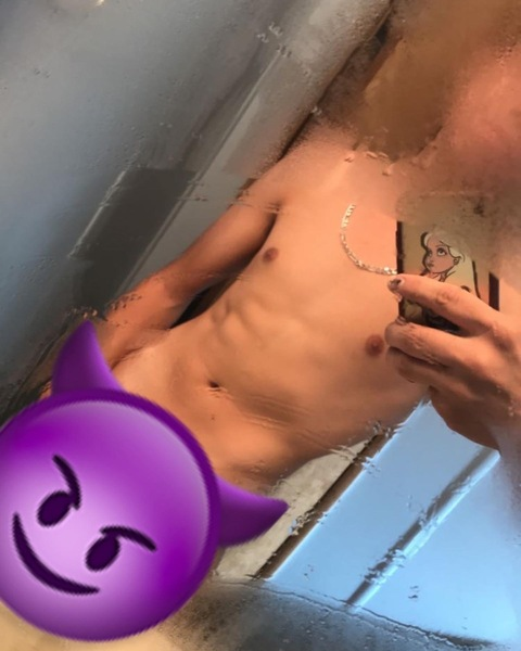 skeletaldaddy420 onlyfans leaked picture 1