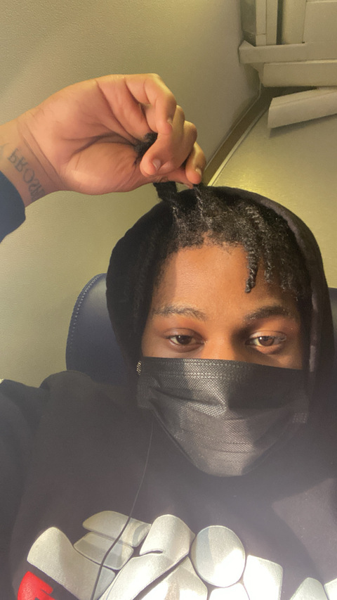 teeshlongz onlyfans leaked picture 1