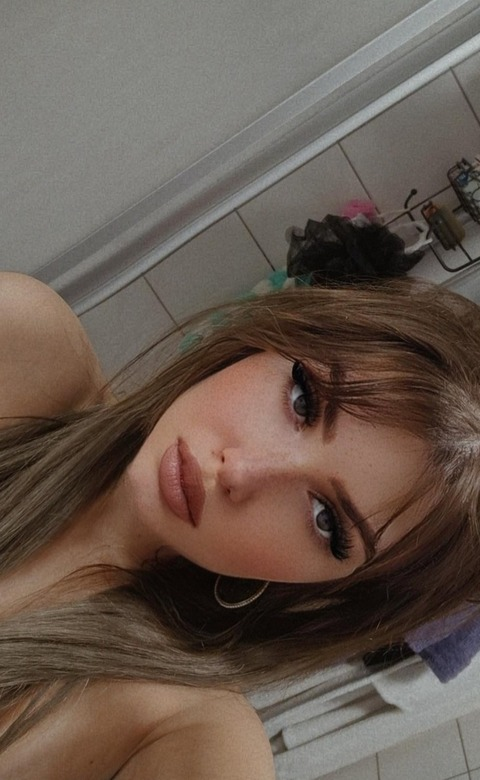 yournightmaregirl95 onlyfans leaked picture 2